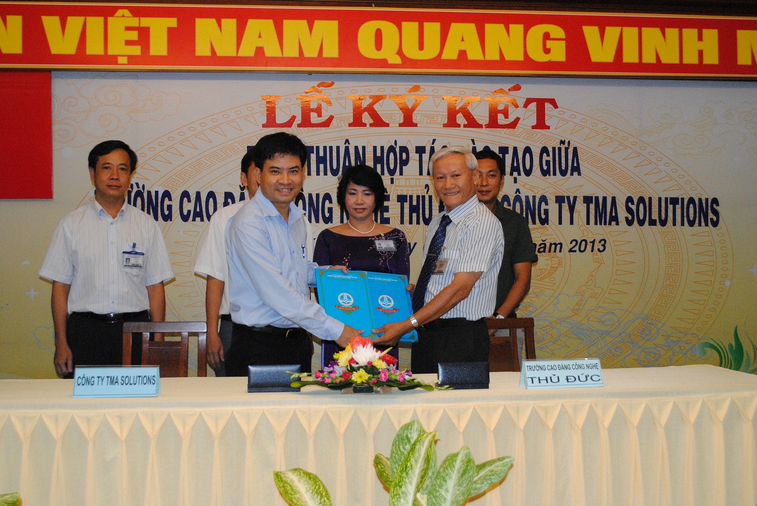 Công ty Giải Pháp Di Động TMA