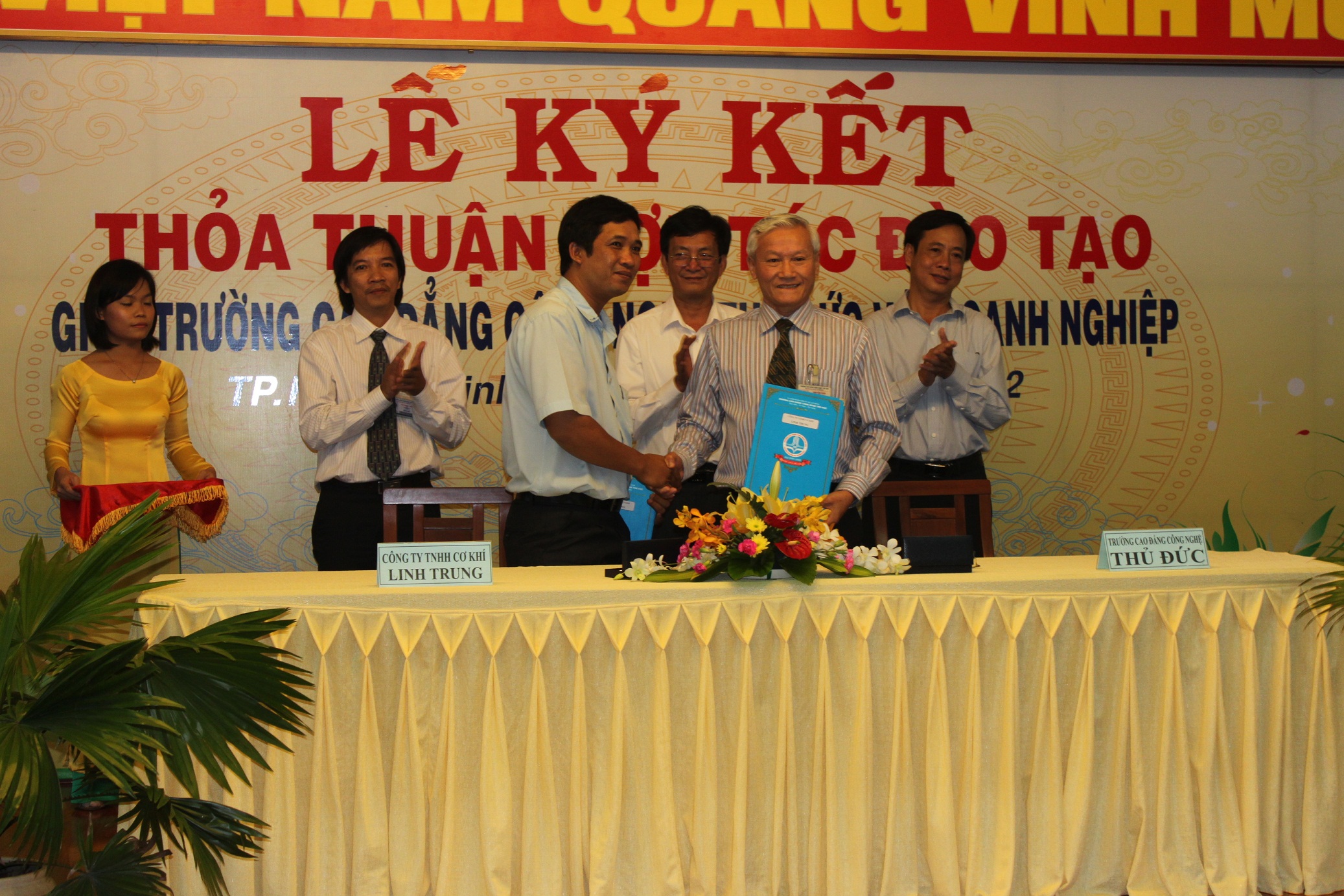 Công ty TNHH Cơ khí Linh Trung