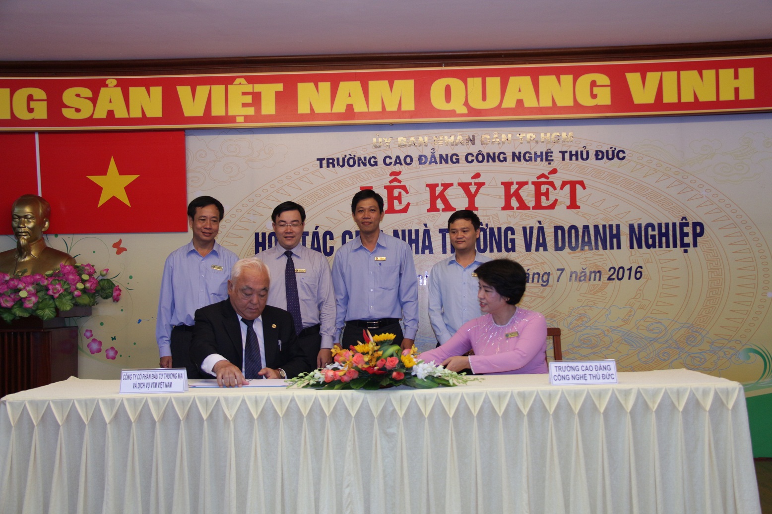 Công Ty CP Đầu Tư TM và Dịch Vụ VTM Việt Nam