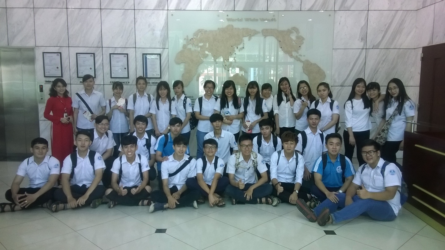 HSSV TRƯỜNG CAO ĐẲNG CÔNG NGHỆ THỦ ĐỨC THAM QUAN THỰC TẾ CÔNG TY YAKULT VIỆT NAM