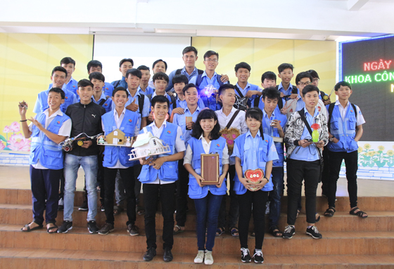 Ngày hội kỹ thuật Khoa Công nghệ tự động: Nơi khởi đầu của đam mê