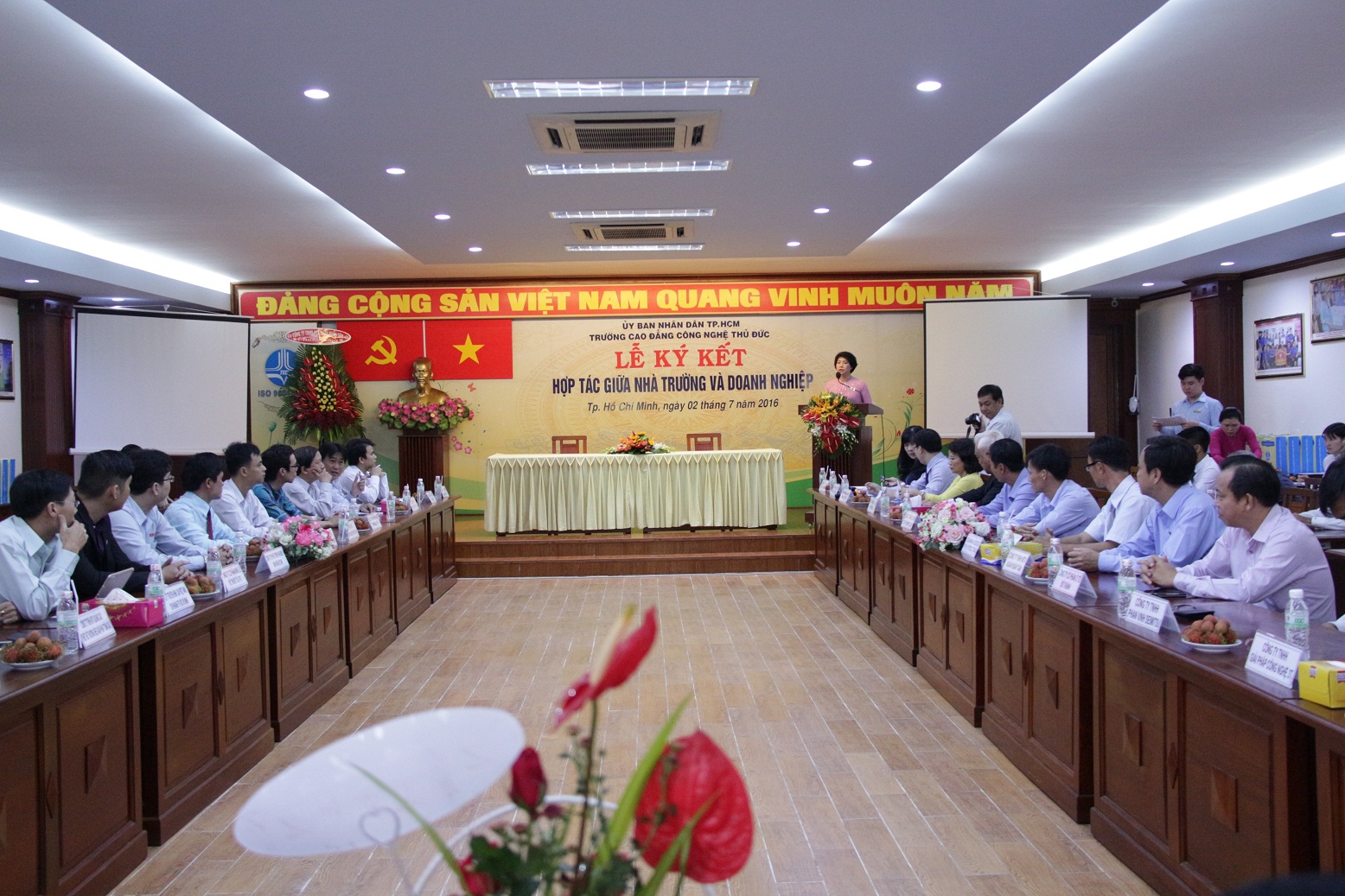 DOANH NGHIỆP HỢP TÁC VỚI TRƯỜNG CAO ĐẲNG CÔNG NGHỆ THỦ ĐỨC