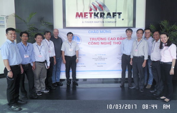 Thêm một mối quan hệ hợp tác giữa Nhà trường và Doanh nghiệp