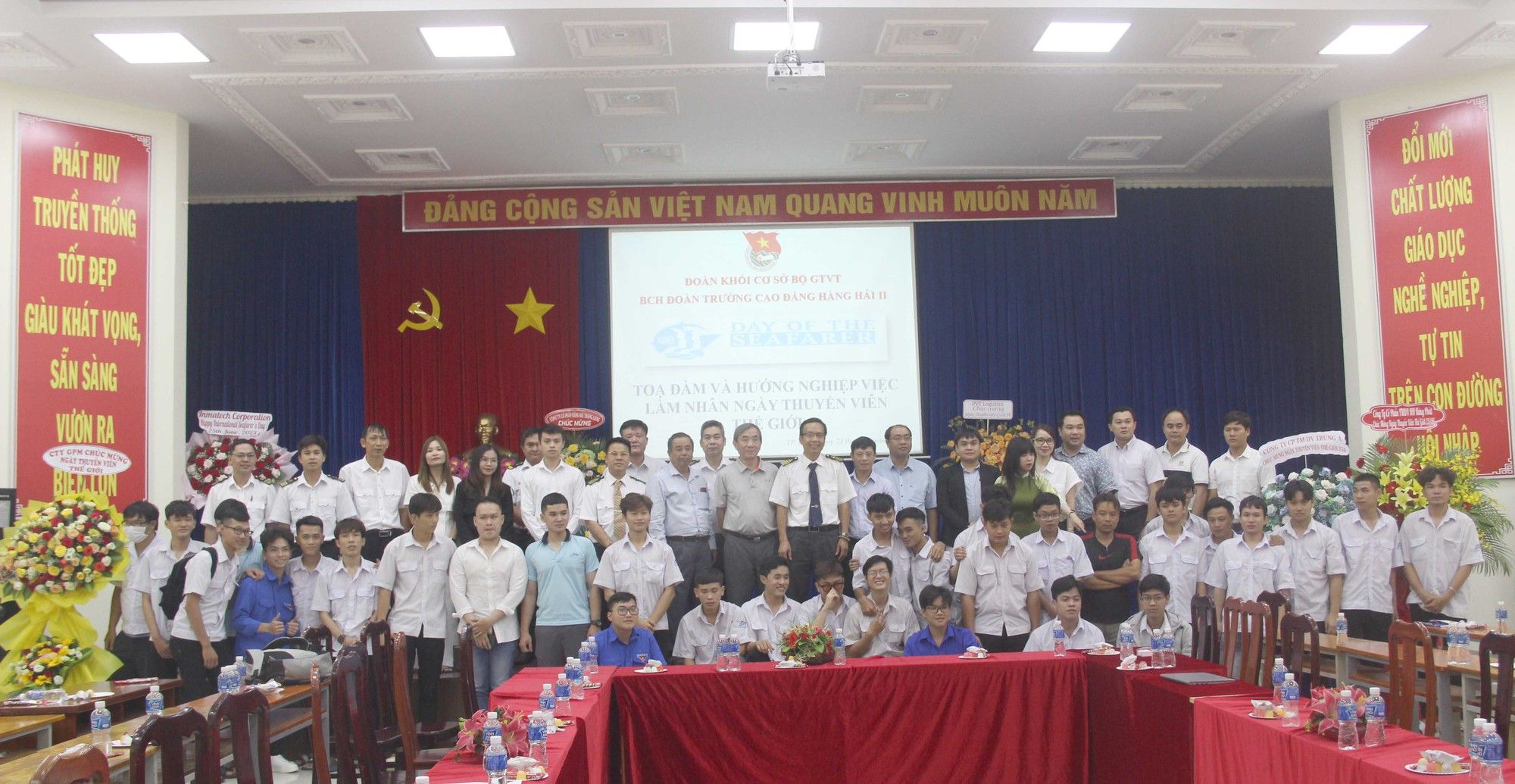 Vì sao thuyền viên mới ra trường có thu nhập tới 18 triệu đồng-1 tháng?