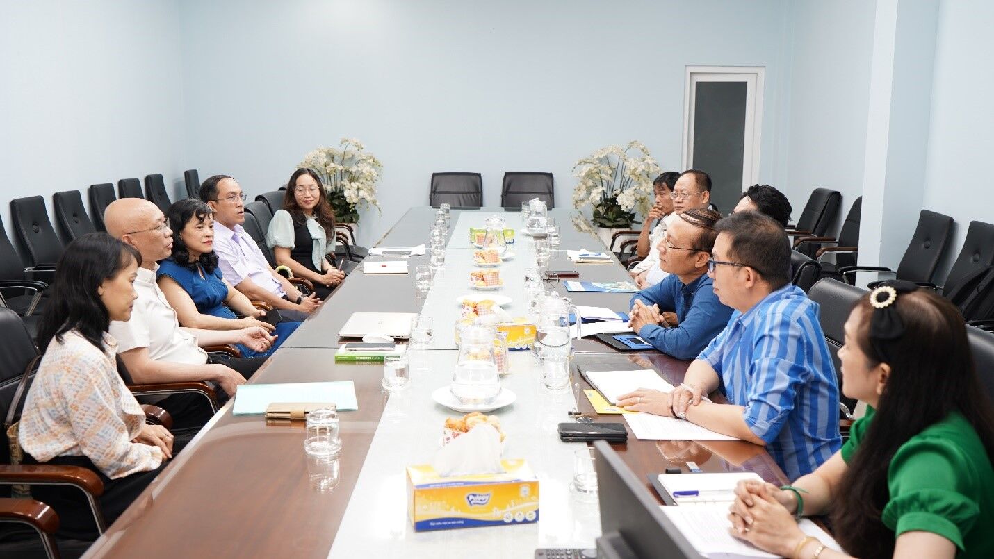 Hiệp Hội Phát Triển Nhân Lực Logistics Việt Nam Đến Thăm Và Làm Việc Tại Trường Cao Đẳng Kinh Tế Đối Ngoại