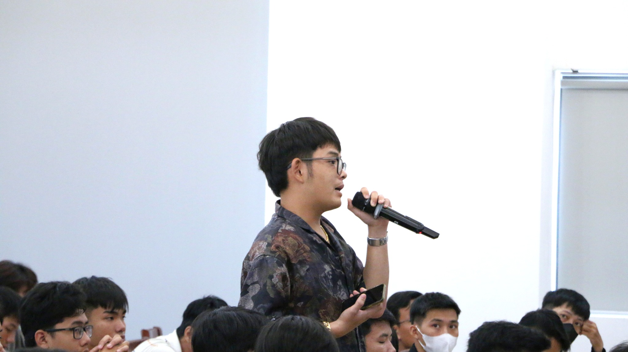 sinh-vien-1
