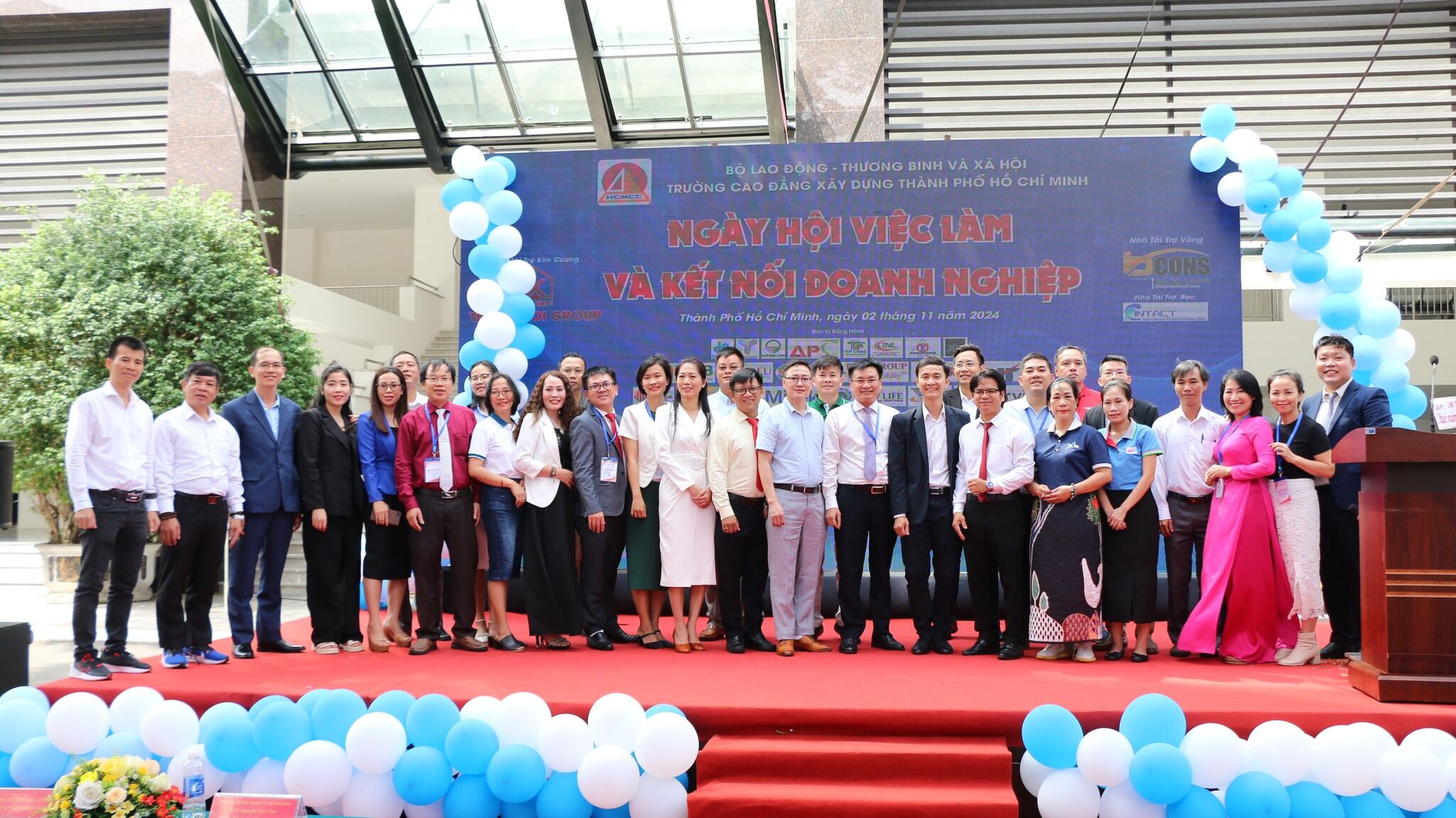 NGÀY HỘI VIỆC LÀM VÀ KẾT NỐI DOANH NGHIỆP NĂM 2024