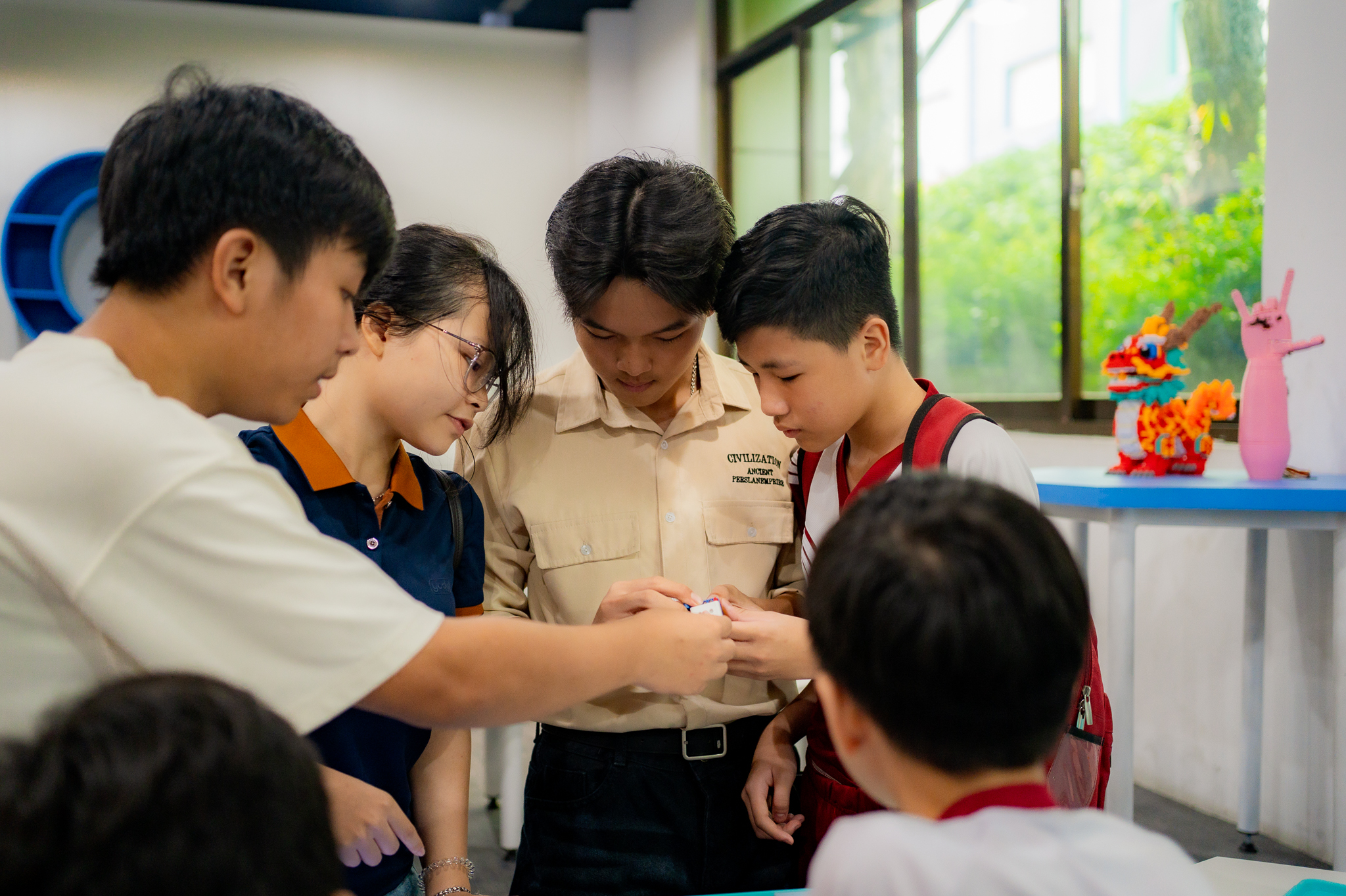 anh tro chuyen tim toi