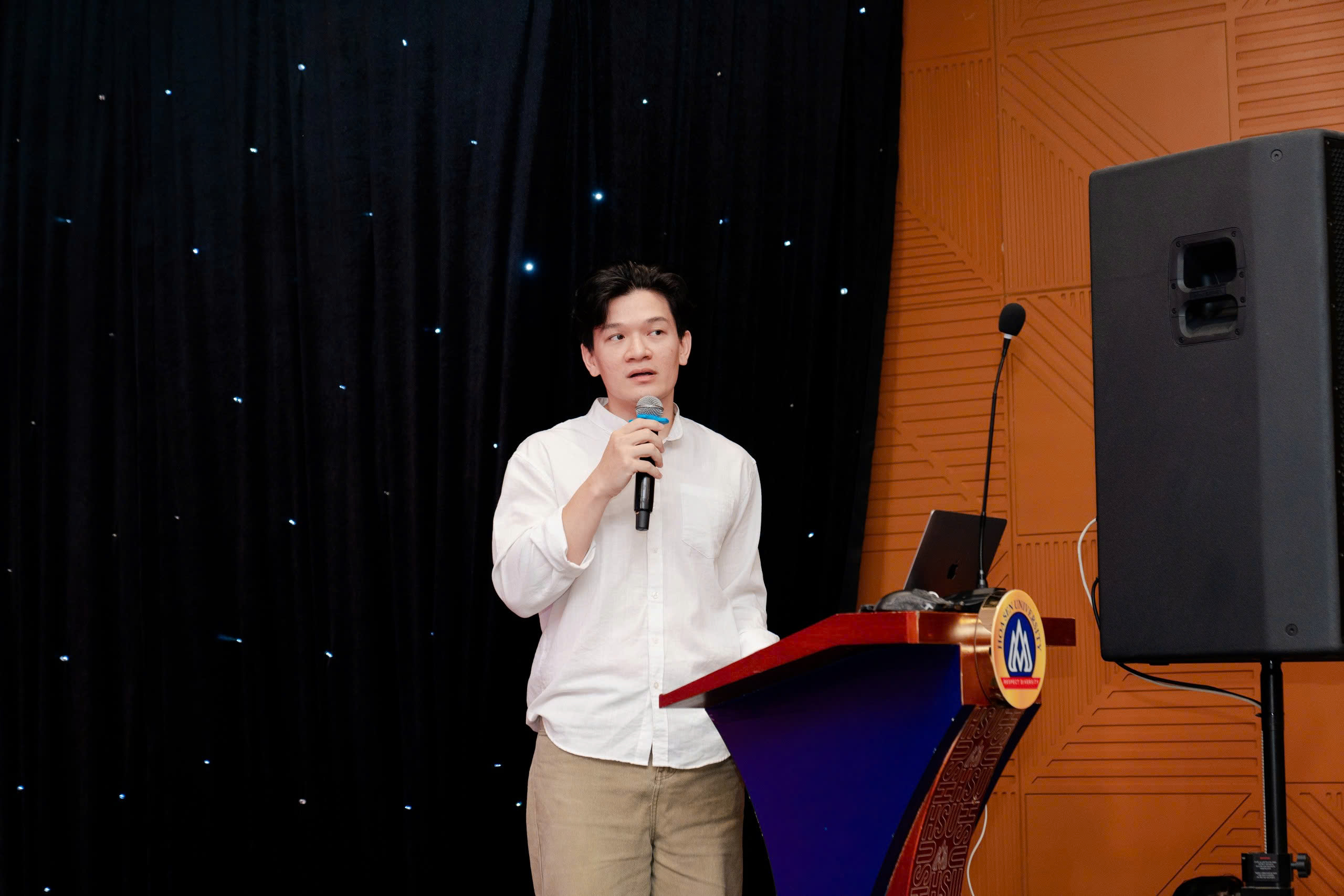 457246464c9cc0c2998d10