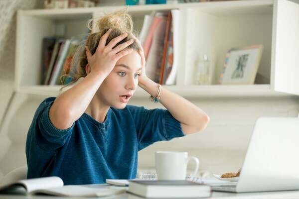 Cách Viết CV Chuyên Viên Cho Mọi Ngành, Nghề Chuẩn, Hot Nhất Hiện Nay