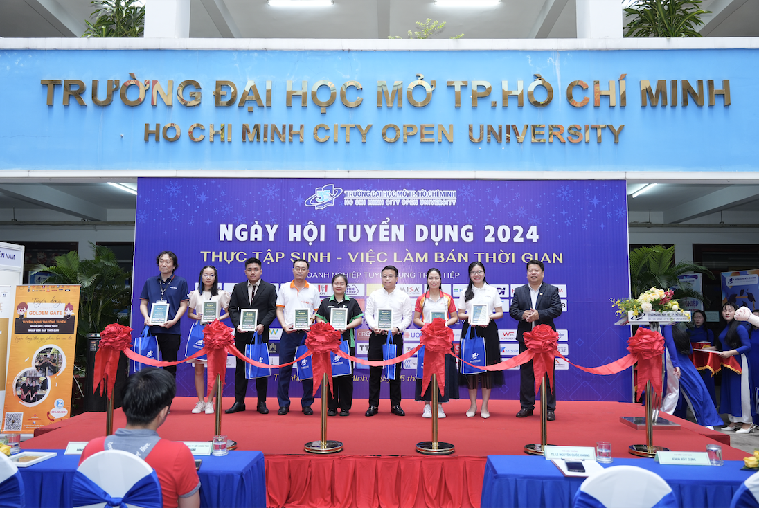 Ảnh chụp Màn hình 2024-12-15 lúc 09.01.29