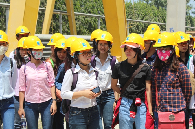 Bản tin Chuyến tham quan - kiến tập thực tế tại Tỉnh Tiền Giang ngày 18/03/2016