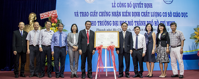 Bản tin tuyển dụng việc làm tuần thứ 37 - năm 2017