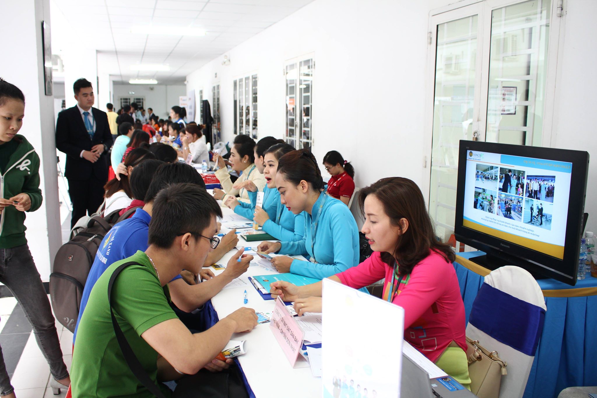 Báo chí, truyền hình đưa tin về Ngày hội nghề nghiệp 2018 của Trường Đại học Mơt Tp.HCM