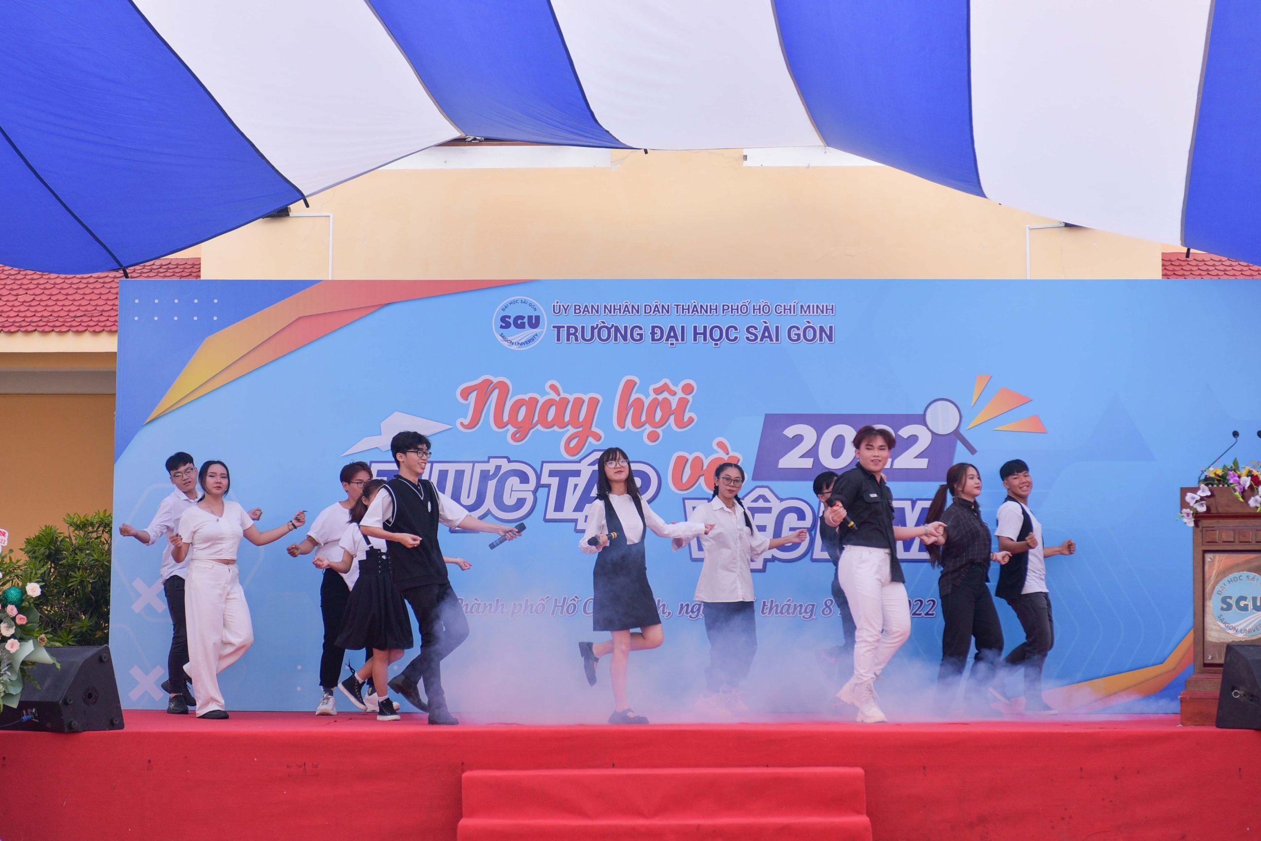 SINH VIÊN ĐẠI HỌC SÀI GÒN VỚI NGÀY HỘI THỰC TẬP VÀ VIỆC LÀM NĂM 2022