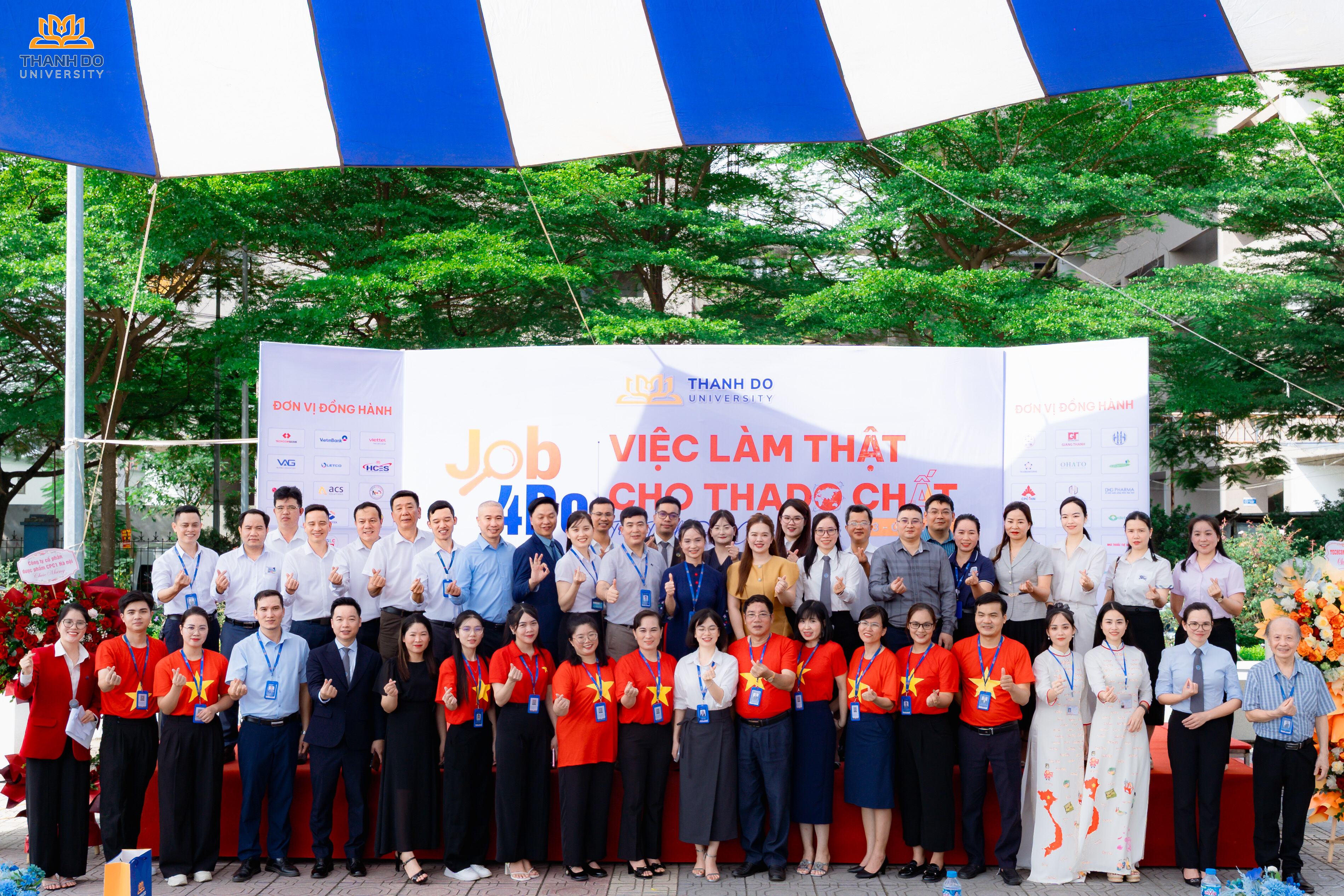 HỢP TÁC CHIẾN LƯỢC GIỮA ĐẠI HỌC THÀNH ĐÔ VÀ CÔNG TY TNHH PHỐ VƯƠNG: TẠO CƠ HỘI NGHỀ NGHIỆP TRONG LĨNH VỰC THIẾT BỊ VÀ VẬT TƯ Y TẾ