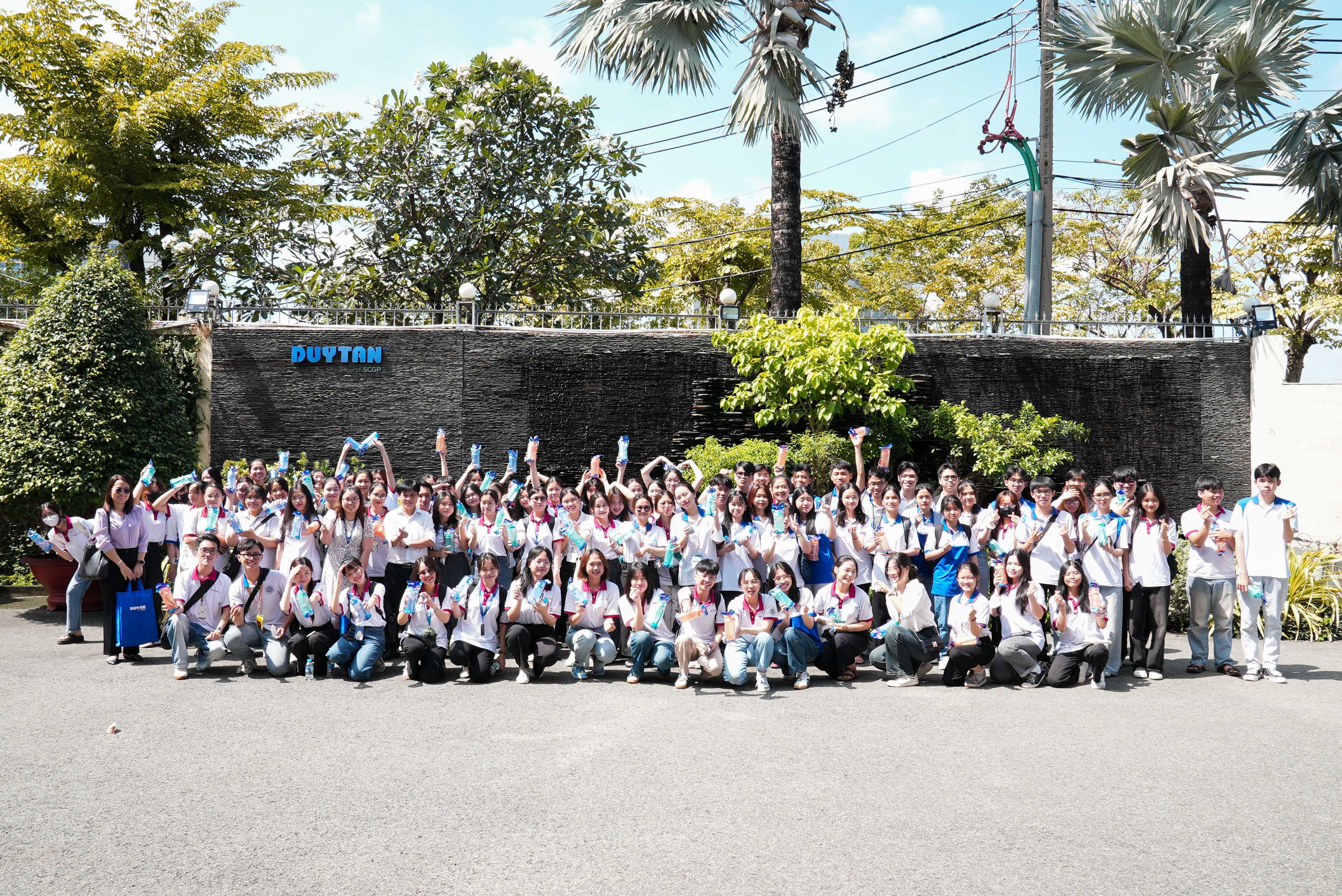 Nhân viên kiểm soát chất lượng