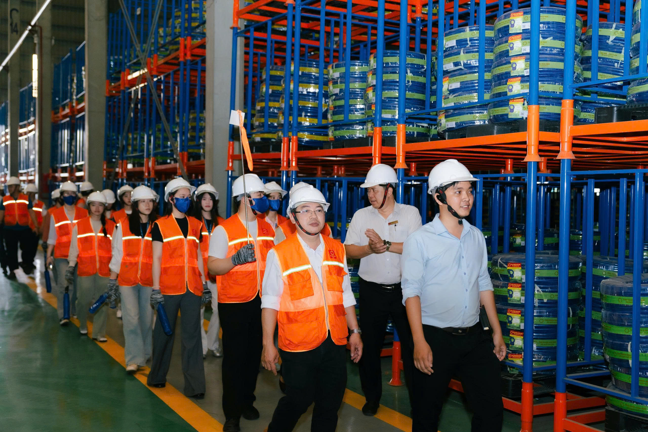 414346670997569472914