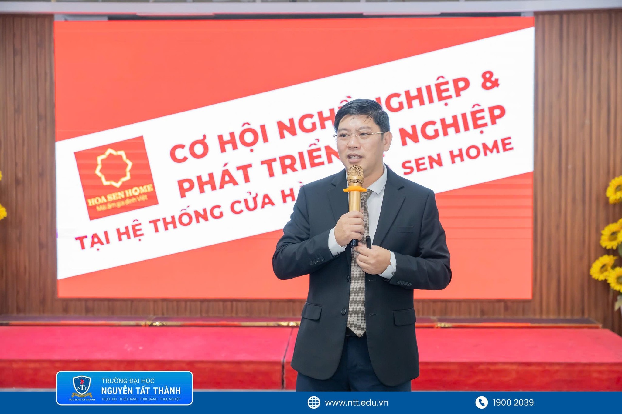 588599609_844309838184559_1098614193831880310_n