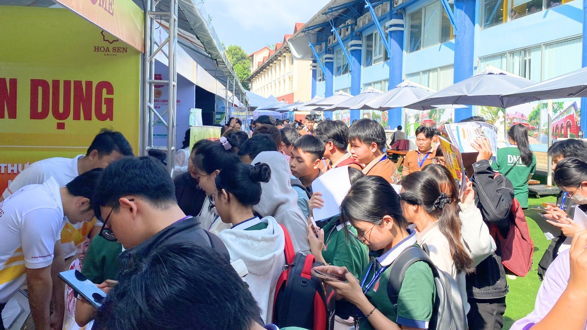 558902865_805072915441585_4092418727413973697_n