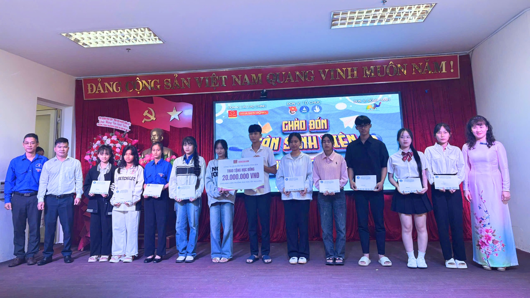 559906617_812051118077098_8014362819867425236_n