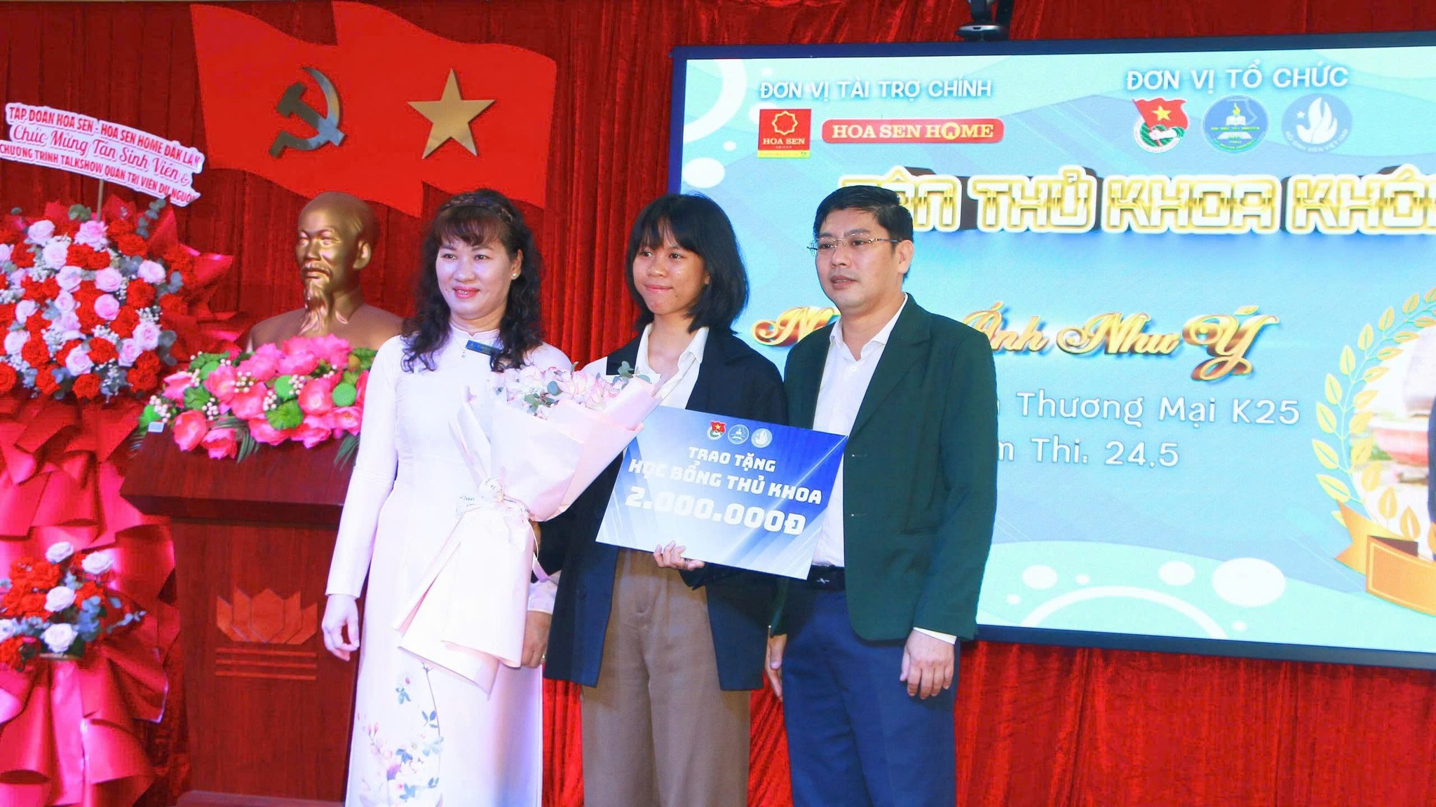 565696183_812050611410482_241364475785620809_n