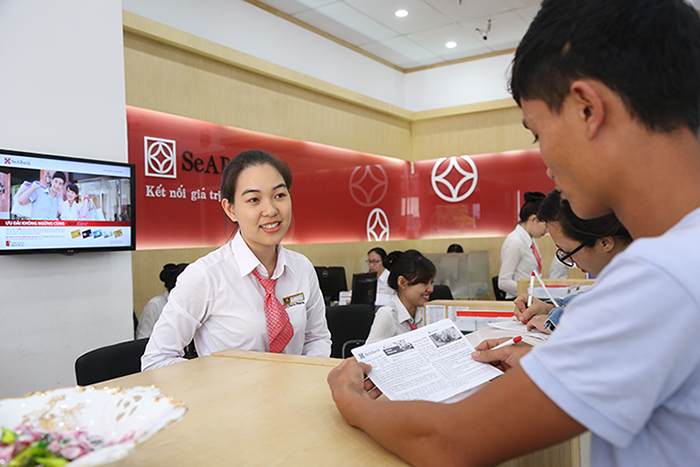  SeABank được vinh danh "Ngân hàng bán lẻ tăng trưởng tốt nhất Việt Nam 2016"