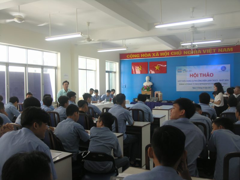 KỸ NĂNG MỀM – YẾU TỐ QUAN TRỌNG TRONG CƠ HỘI VIỆC LÀM CỦA SINH VIÊN TRƯỜNG NGHỀ