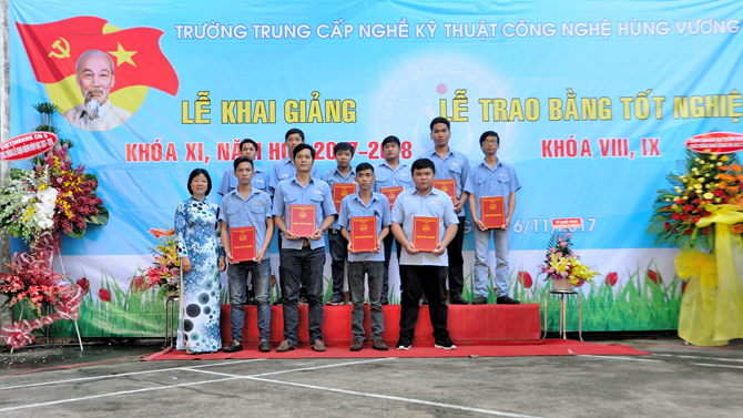 NHIỀU VIỆC LÀM CHO SINH VIÊN TỐT NGHIỆP TRƯỜNG NGHỀ