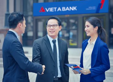 CV/CVC/CVCC IT Quản trị hệ thống Khối Công nghệ Ngân hàng ( làm việc tại Hội sở Hồ Chí Minh)