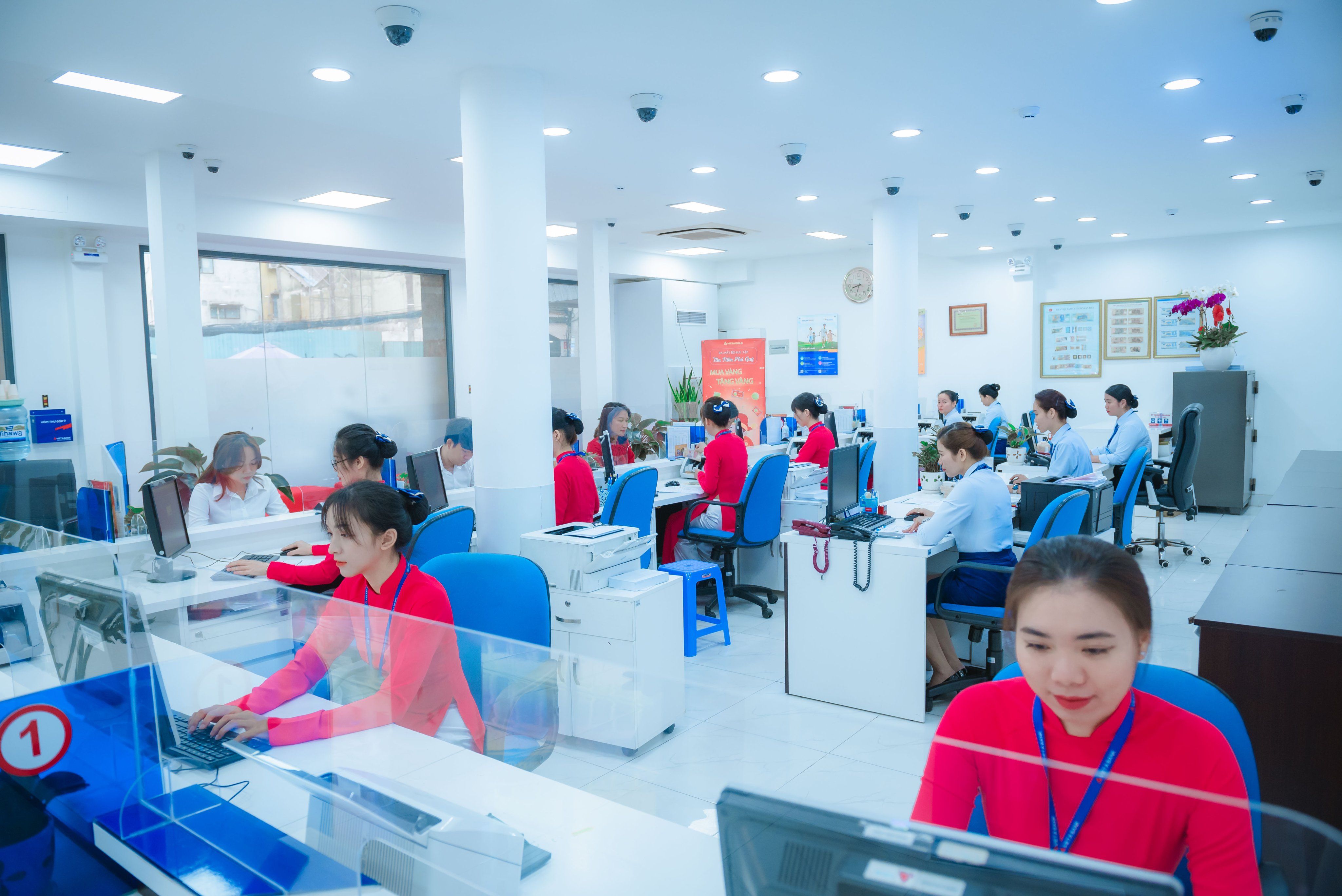 Chuyên viên Quan hệ Khách hàng doanh nghiệp - Hà Nội, Hồ Chí Minh và các tỉnh thành trên toàn quốc